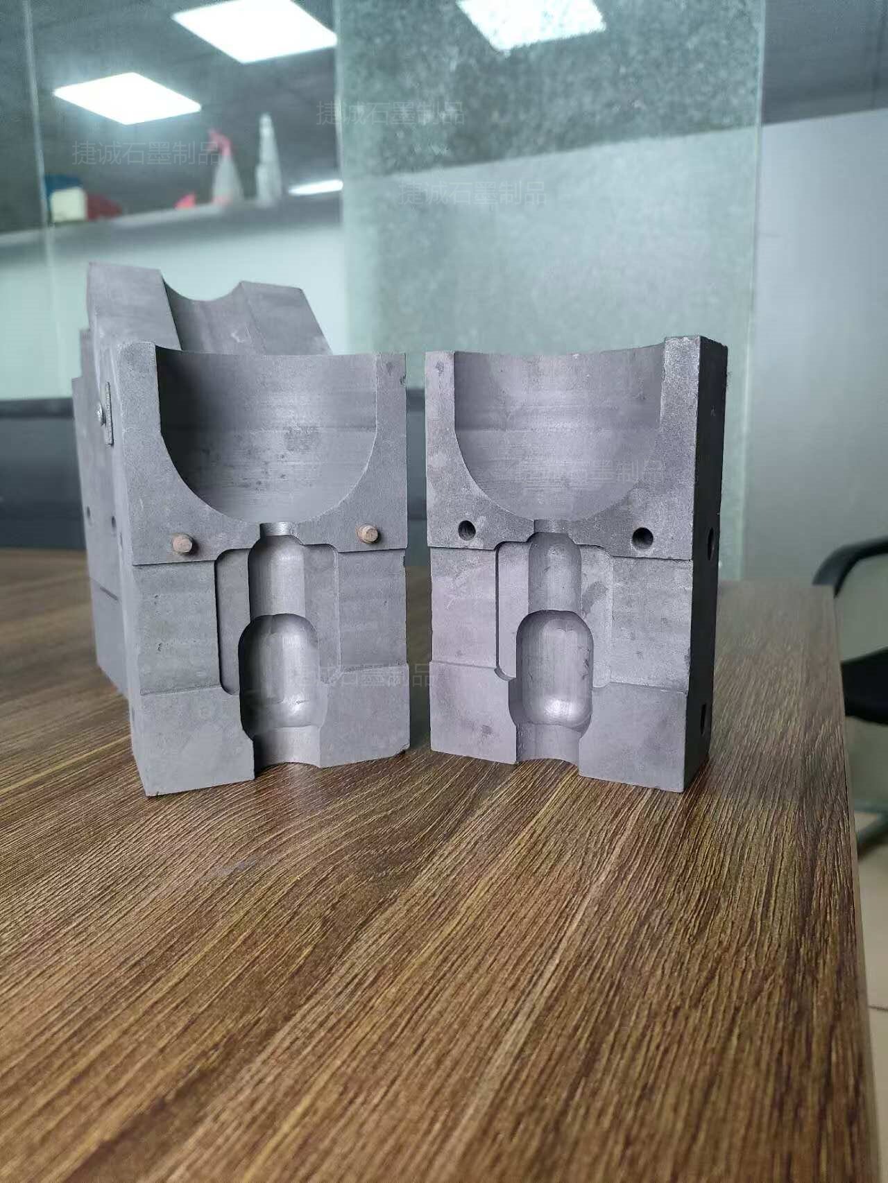 石墨制品，石墨制品加工，精密石墨件，石墨件，石墨件加工，精密石墨件生產(chǎn)廠家，石墨制品生產(chǎn)廠家，石墨制品加工廠